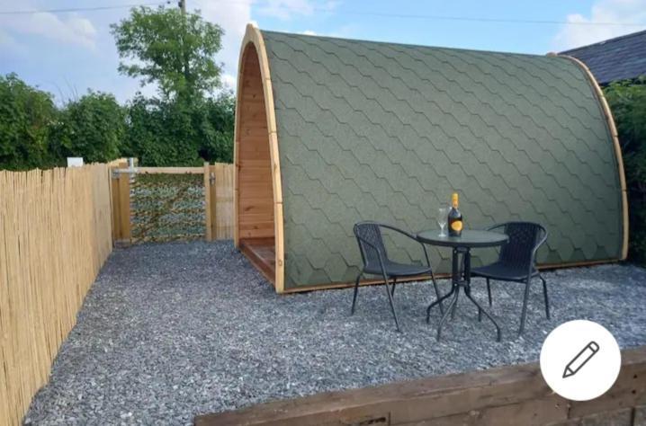 קרנארפון Pen Y Buarth Pod - Caravan Site מראה חיצוני תמונה